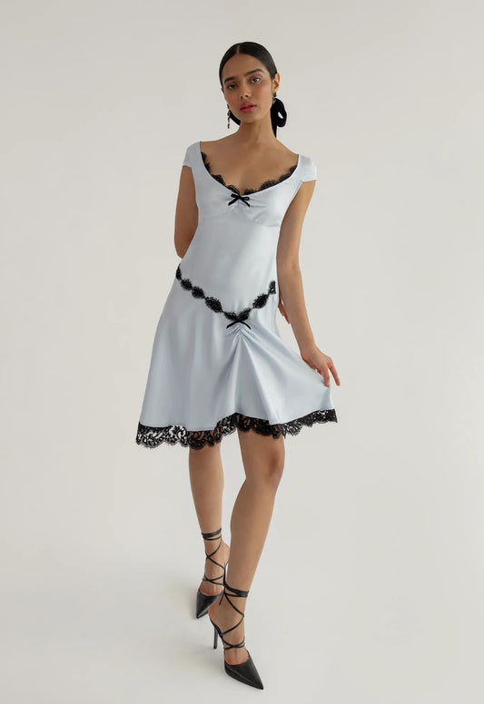 Elegant Lace Sleeveless Bow Satin Dress