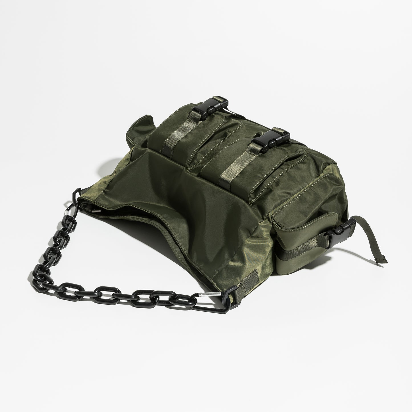 Multi-Pocket Chain Shoulder Bag